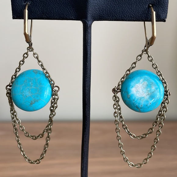 HAND CRAFTED EARRINGS Boho Turquoise Disks Antiqued Brass Chain - Picture 6 of 12